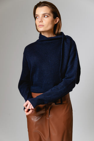 LEILA01PM_NAVY_1